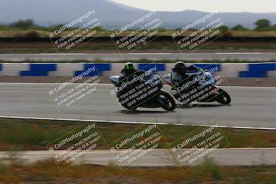 media/Apr-30-2023-CRA (Sun) [[020fcf5d43]]/Race 14-400 Expert-Amateur Superbike/